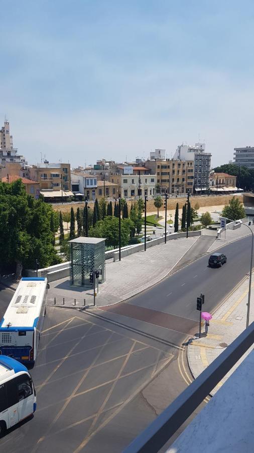Апартаменты Downtown Living By 'Flats Nicosia' Экстерьер фото